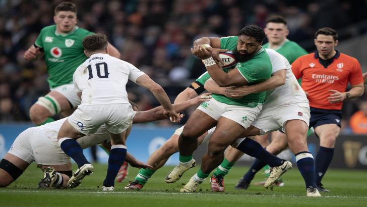 Bundee Aki attacks for Ireland against England